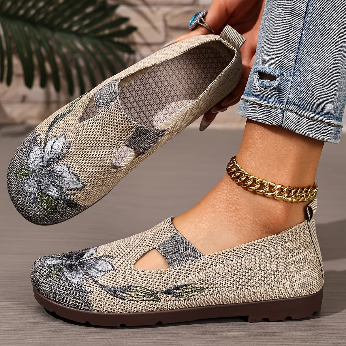 Rosalie™ — Chic Ergonomic Ballet Flats Featuring a Floral Design