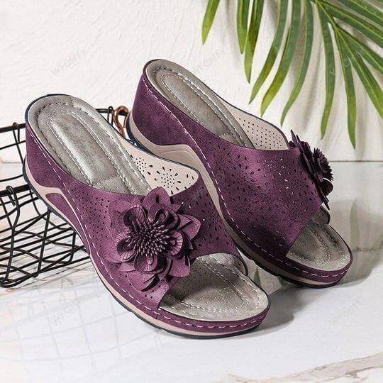 Juliette™ — Supportive and Cozy Slip-On Sandals