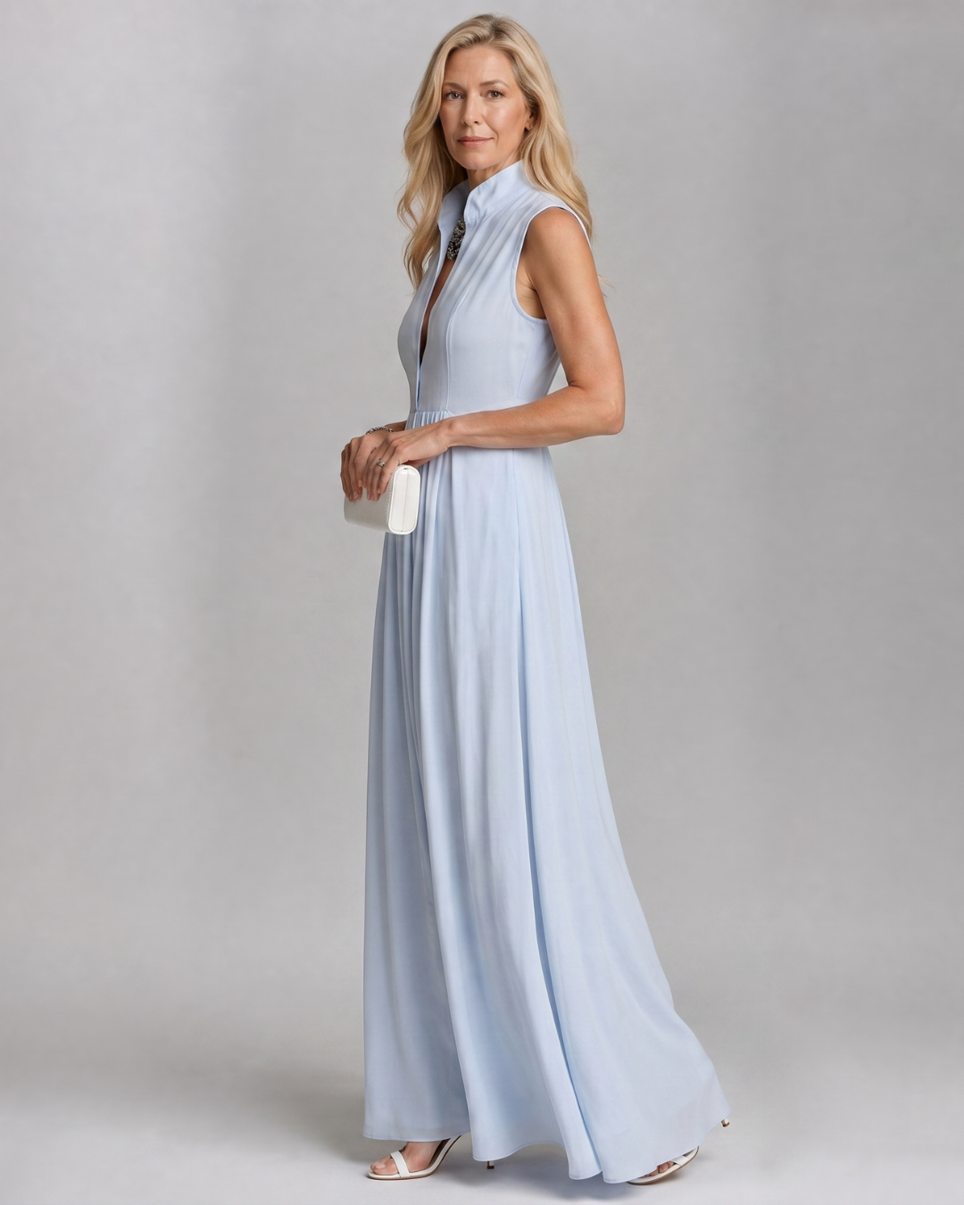 Virelia | Sleeveless Collared Maxi Dress with Flowing Design