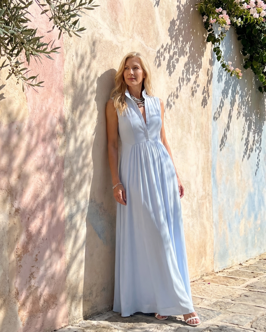 Virelia | Sleeveless Collared Maxi Dress with Flowing Design