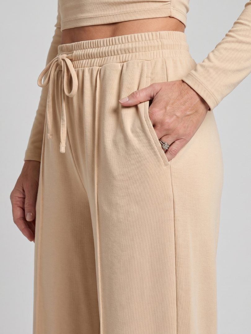 Avam | Long Sleeve Crew Neck Cropped Top and Pants Set