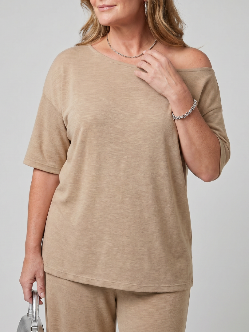 Elarim | Off-Shoulder Short Sleeve Top & Wide Leg Pants Set