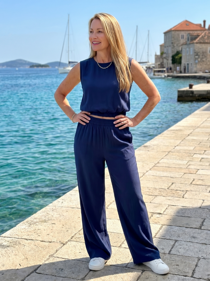 Otilia | Sleeveless Crew Neck Elastic Waist Pants Set
