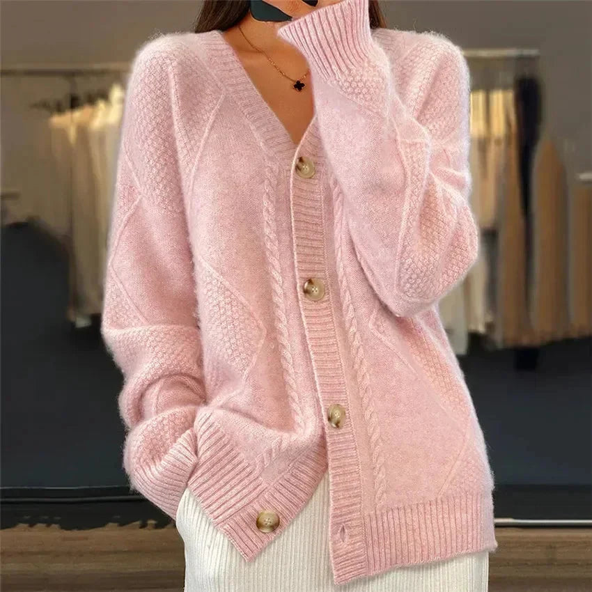 Aaliyah | V-Neck Button-Up Cardigan with Diamond Knit Design, Perfect Everyday Layer