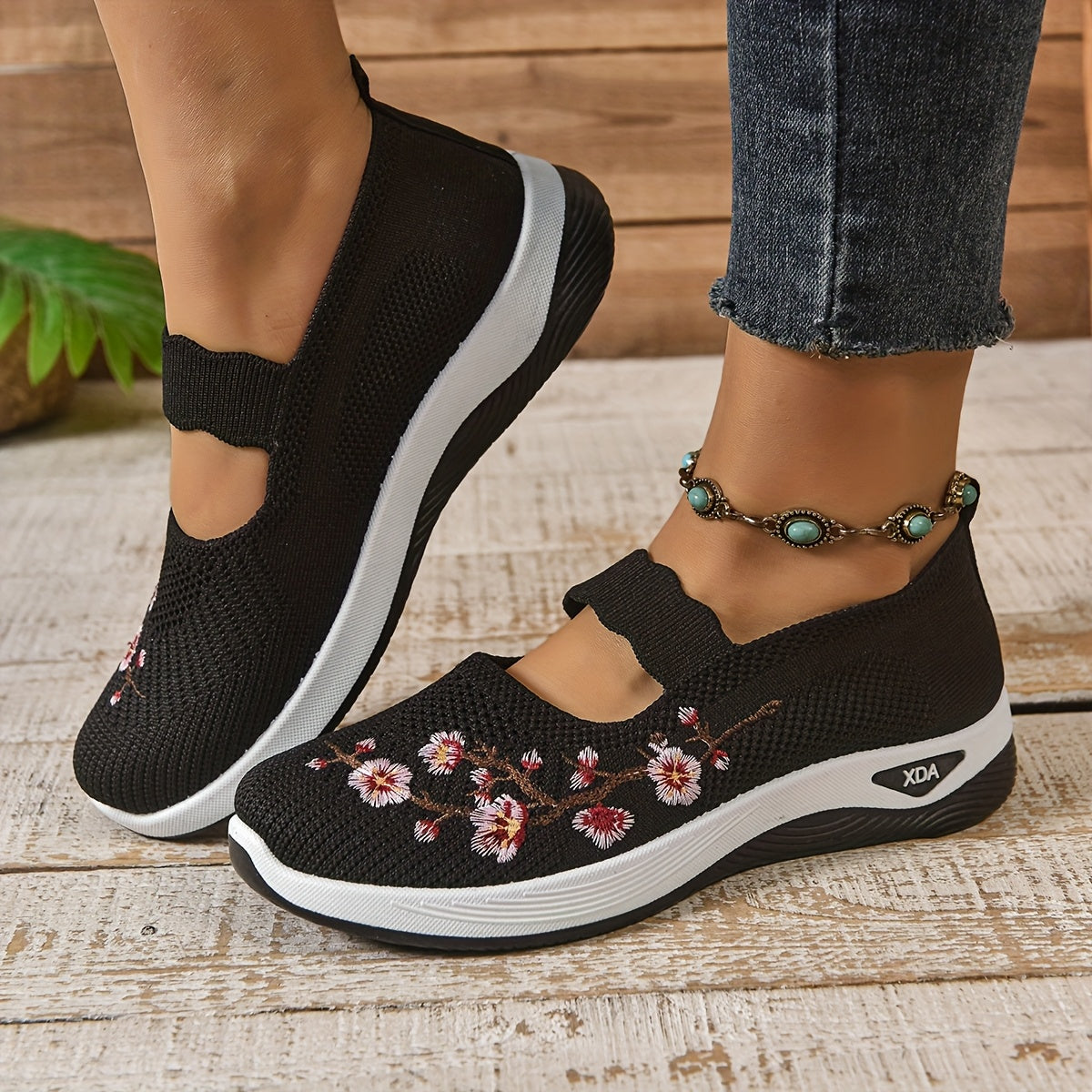 SoutienPlus™ | Ergonomic Comfort Footwear + Complimentary Insoles