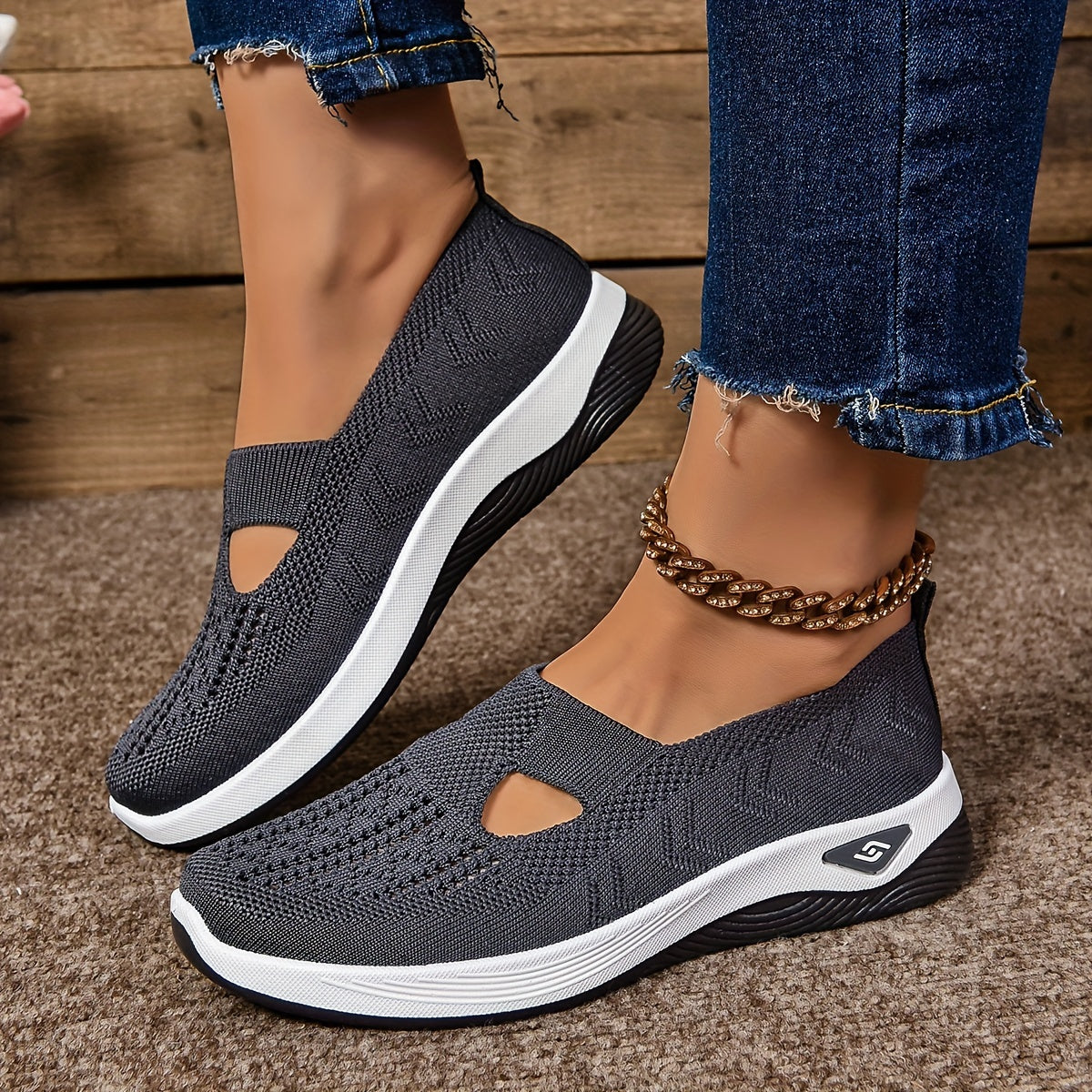 Ortho Non-Slip Orthopedic Shoes with Complimentary Insoles